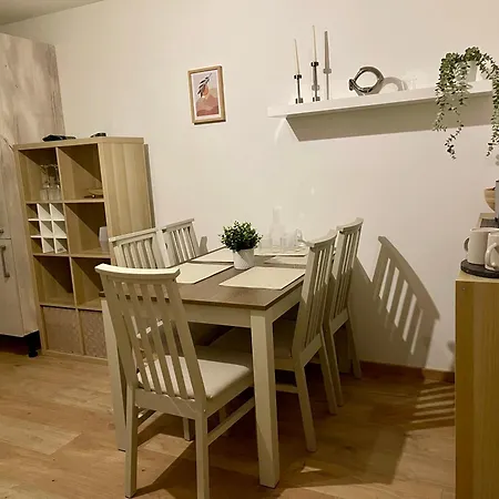 Apartamento Zum Preussensteig Froehwaldstrasse 19 Max 5 Gaeste
